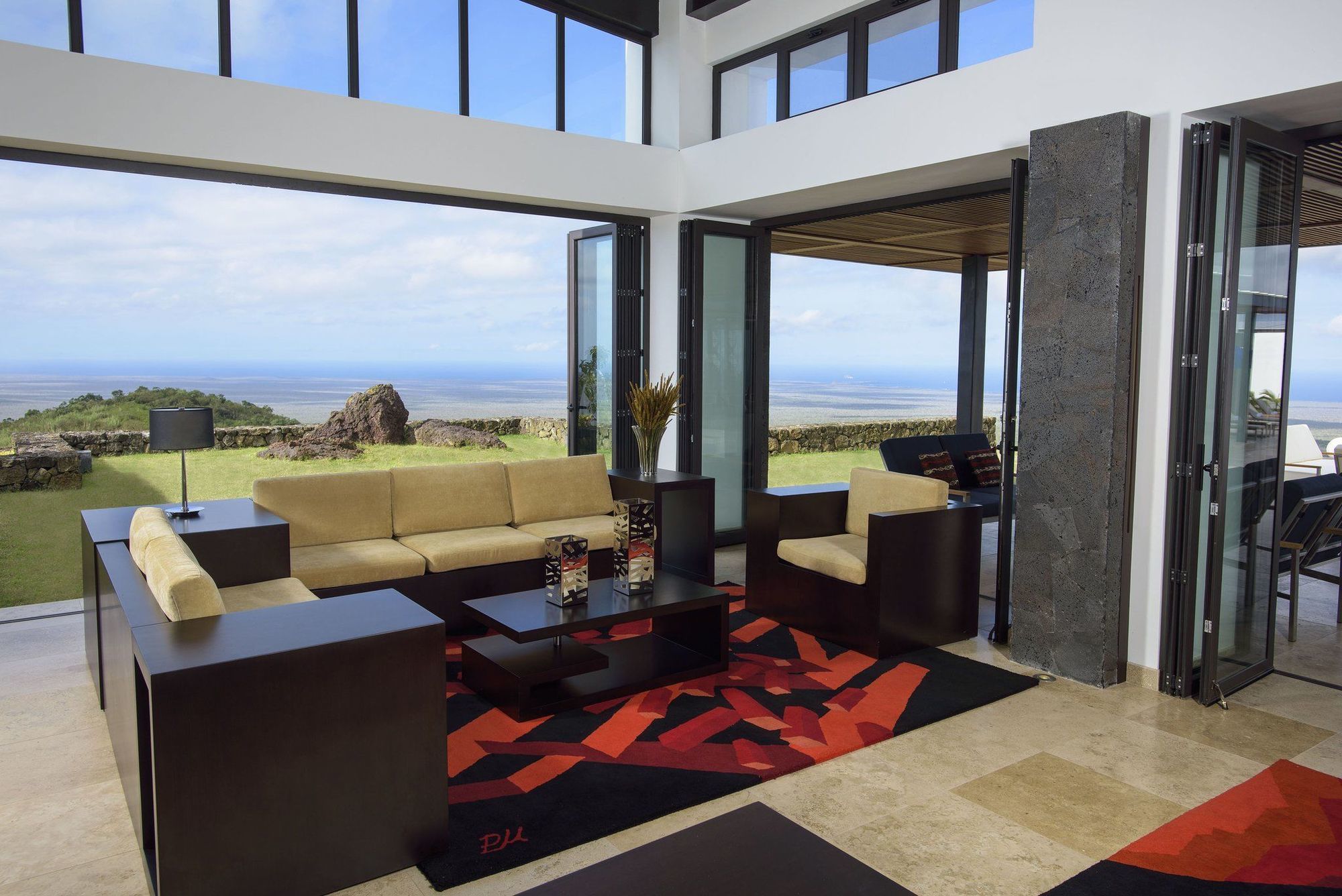 Pikaia Lodge Santa Cruz Island Экстерьер фото